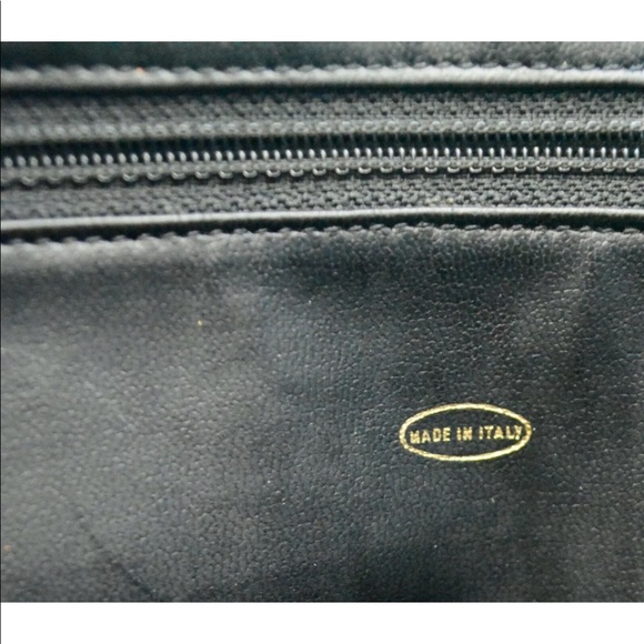 💎LARGE RARE💎CHANEL RARE HOBO LEATHER - Picture 9 of 11